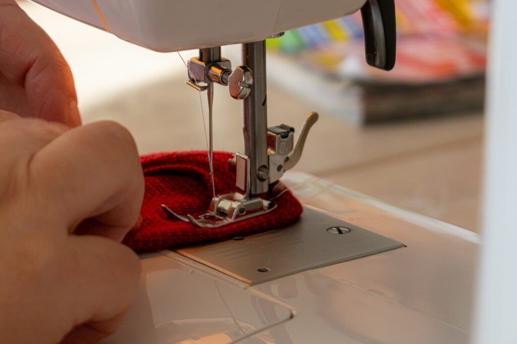 sew, handwork, sewing machine, needle, craft, material, thread, close up, sewing machine, sewing machine, sewing machine, sewing machine, sewing machine